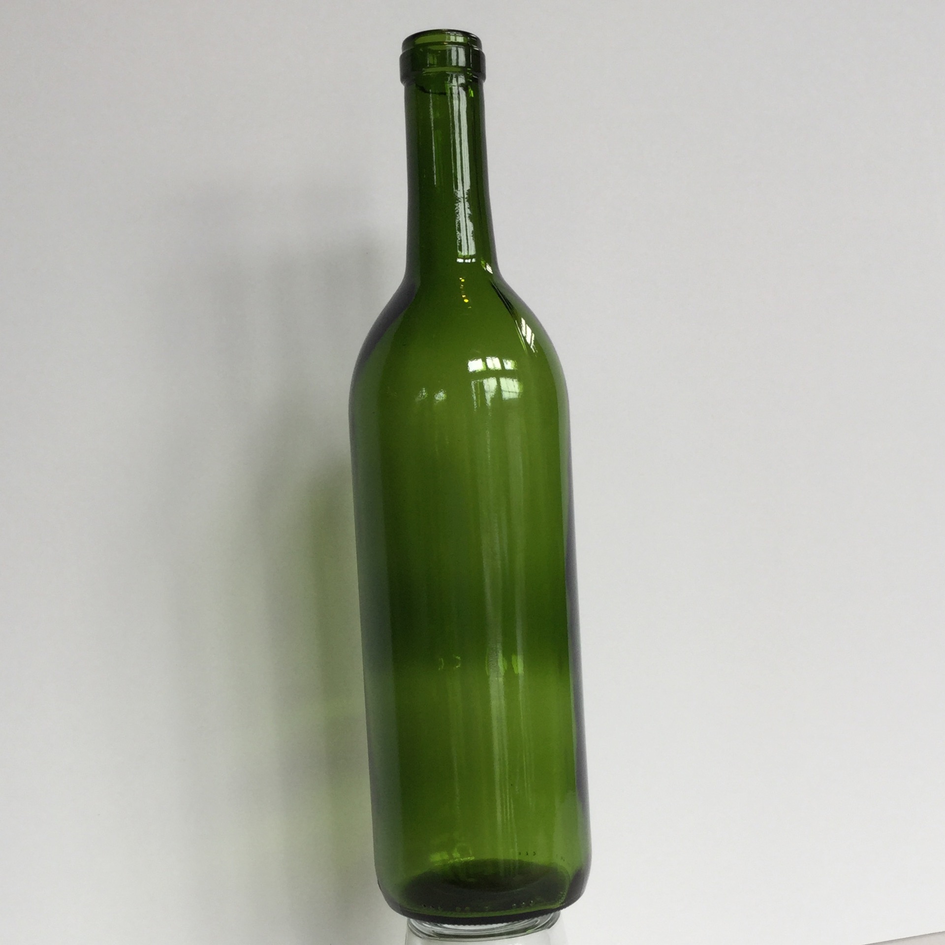 750 ml Bordeaux Wine Bottles - GREEN - Case of 12